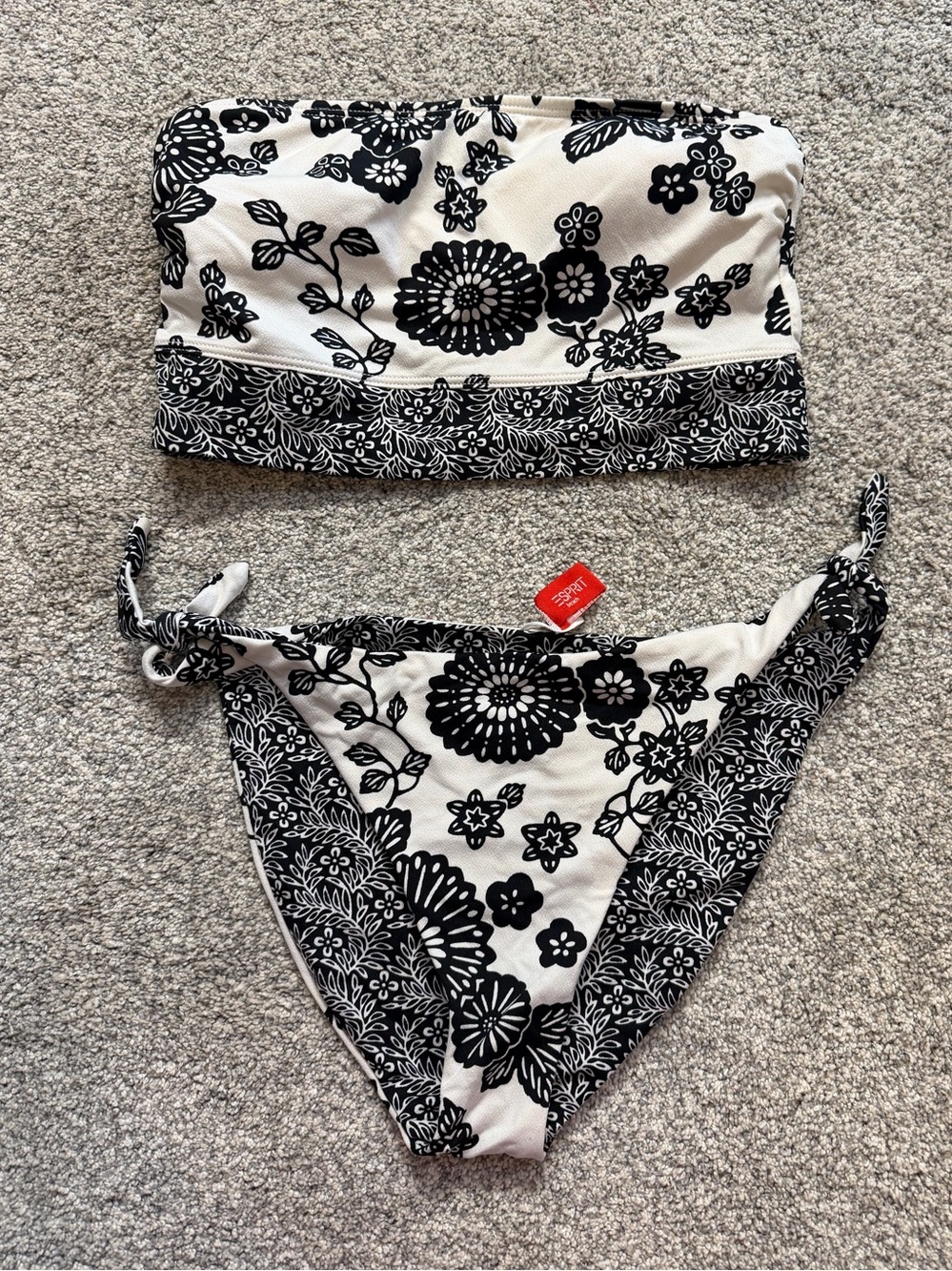 Esprit Black & White Floral Bandeau Bikini